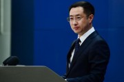 三口齐进外交部：民进党当局利用所谓“邦交国”搞政治操弄图谋是自欺欺人把戏